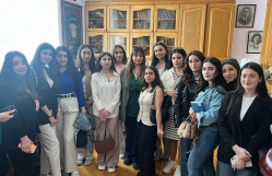 BDU-nun SABAH qruplarının tələbələri üçün Xalq yazıçısı Əzizə Cəfərzadənin ev-muzeyində interaktiv dərs