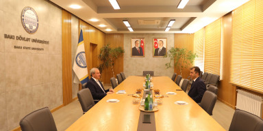 BDU-da azərbaycanlı çinşünas alim Aqşin Əliyevlə görüş keçirilib