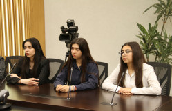 XİN-in xüsusi tapşırıqlar üzrə səfiri Elşad İskəndərov BDU tələbələri ilə görüşüb