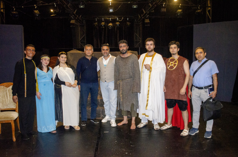 BDU tələbələri “Pillə-3” Tələbə Tamaşaları Festivalında çıxış ediblər