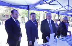 BDU-da Karyera Festivalının açılış mərasimi