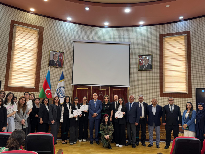 BDU-da Ulu Öndər Heydər Əliyevin anadan olmasının 102-ci ildönümünə həsr olunmuş ingilis dilində esse müsabiqəsi keçirilib