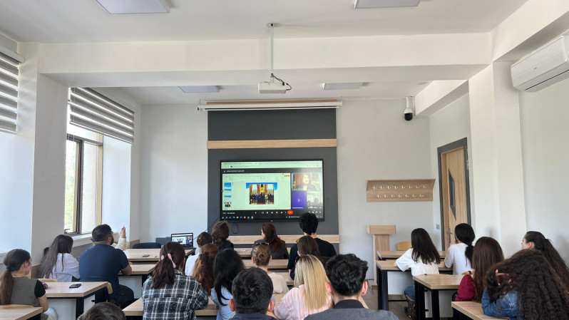 BDU-da Rumıniyanın Yassı Universitetinin Azərbaycan Multikulturalizm Mərkəzinin rəhbəri ilə onlayn görüş