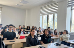 BDU-da Rumıniyanın Yassı Universitetinin Azərbaycan Multikulturalizm Mərkəzinin rəhbəri ilə onlayn görüş