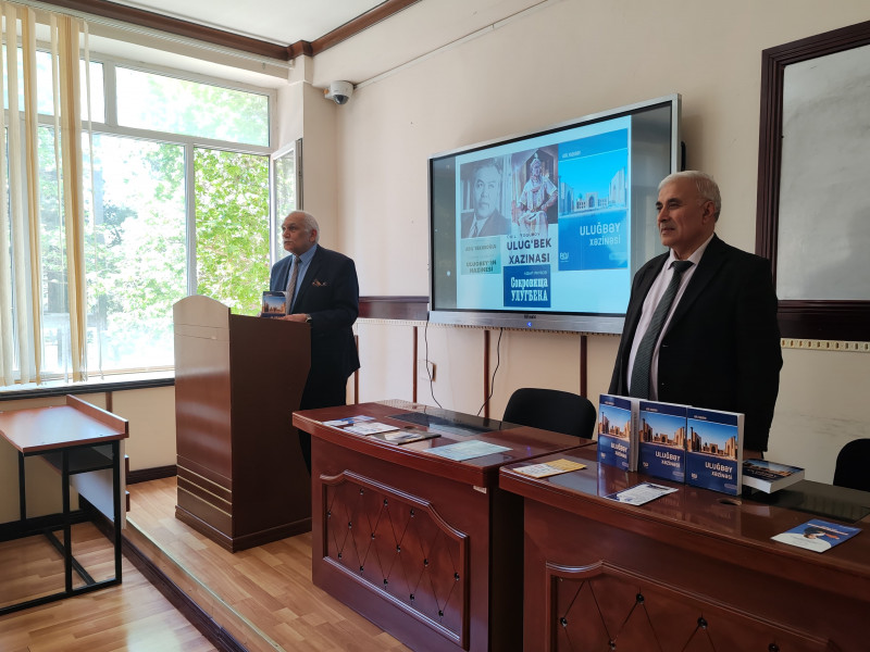 BDU-da özbək yazıçısı Adil Yaqubovun “Uluğbəy xəzinəsi” romanının təqdimatı keçirilib