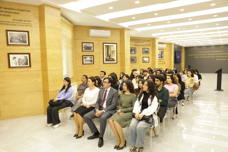 Milli Məclisin üzvü Nigar Məmmədova BDU-da "Gənclər Heydər Əliyev ideyalarının daşıyıcısıdır" mövzusunda mühazirə deyib