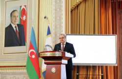 BDU və YAP-ın birgə təşkilatçılığı ilə “Ulu Öndər Heydər Əliyevin siyasi irsi: qüdrətli dövlətin əsasları” mövzusunda konfrans keçirilib