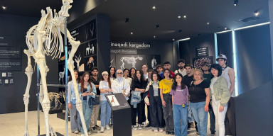 BDU tələbələri Qobustan palçıq vulkanlarına baxış keçiriblər