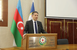 BDU-da “Konstitusiya və Suverenlik İli”nə həsr olunmuş Beynəlxalq konfrans