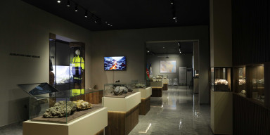 BDU-nun Faydalı qazıntılar muzeyinin BP və tərəfdaş şirkətlərin dəstəyi ilə əsaslı təmirdən sonra açılış mərasimi