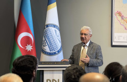 BDU-nun Faydalı qazıntılar muzeyinin BP və tərəfdaş şirkətlərin dəstəyi ilə əsaslı təmirdən sonra açılış mərasimi