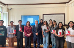 BDU-da tanınmış şair Qəşəm Nəcəfzadə ilə görüş