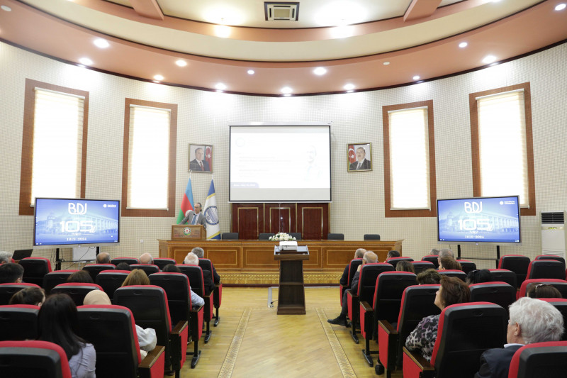 “Springer Nature” nəşriyyatının vitse-prezidenti BDU-nun professor-müəllim heyəti və gənc tədqiqatçıları ilə görüşüb