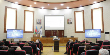 “Springer Nature” nəşriyyatının vitse-prezidenti BDU-nun professor-müəllim heyəti və gənc tədqiqatçıları ilə görüşüb