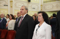 BDU-da Azərbaycan milli mətbuatının 150 illik yubileyinə həsr olunmuş Beynəlxalq konfransın əsas sessiyasının açılışı