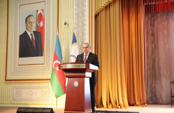 BDU-da Azərbaycan milli mətbuatının 150 illik yubileyinə həsr olunmuş Beynəlxalq konfransın əsas sessiyasının açılışı