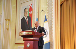 BDU-da Azərbaycan milli mətbuatının 150 illik yubileyinə həsr olunmuş Beynəlxalq konfransın əsas sessiyasının açılışı