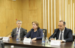 BDU-da “Ənənəvi dəyərlərin və ailə institutunun qorunması təhsil prosesində vacib amil kimi” mövzusunda konfrans