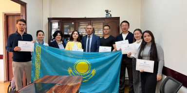 Qazaxıstanın Almatı Dövlət Universitetinin magistrantları BDU-da elmi təcrübə keçiblər