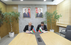 BDU və Bolqarıstanın Neofit Rilski adına Cənub-Qərb Universiteti əməkdaşlıq memorandumu imzalayıb