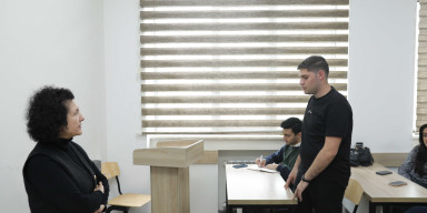 Üsküdar Universitetinin rektoru BDU-nun Jurnalistika fakültəsində