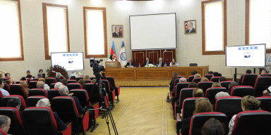 BDU-da Azad Nəbiyevin 80 illik yubileyinə həsr olunmuş elmi sessiya keçirilib