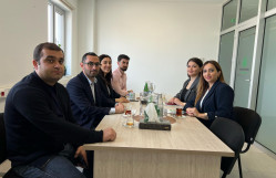 BDU nümayəndələrinin “Grand Agro Invitro” şirkətində işgüzar görüşü