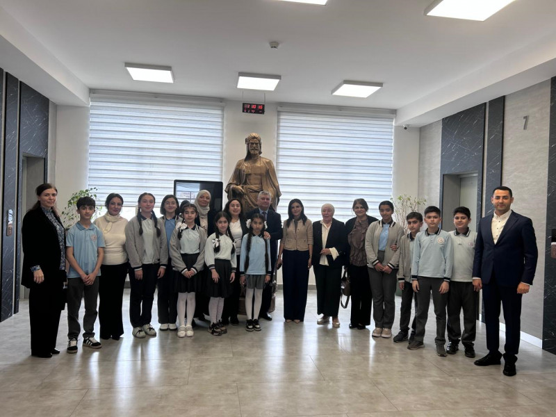 S.C. Pişəvəri adına Respublika humanitar fənlər gimnaziyasının şagirdləri BDU-nun Şərqşünaslıq fakültəsində