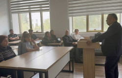 Özbəkistanlı alim BDU tələbələrinə ustad dərsi keçib