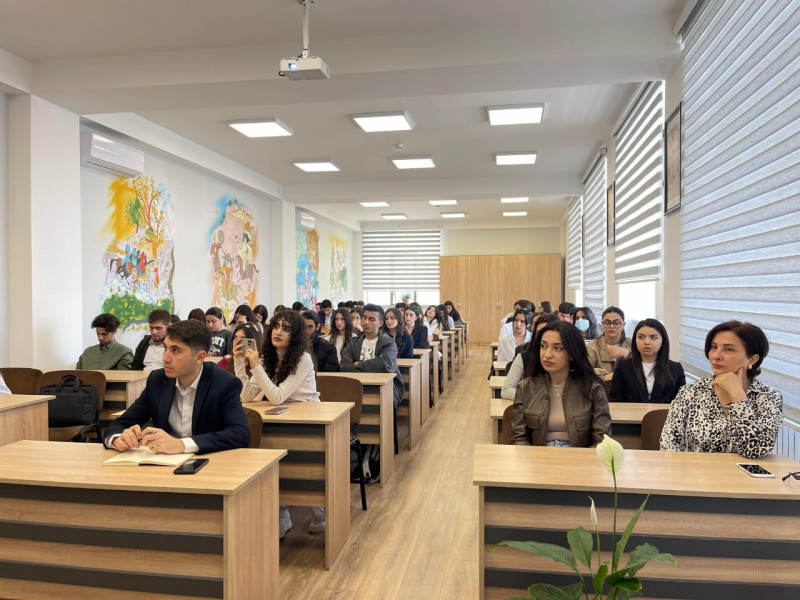 BDU-da Milli Məclisin üzvü Elnarə Akimova ilə tələbələrin görüşü keçirilib