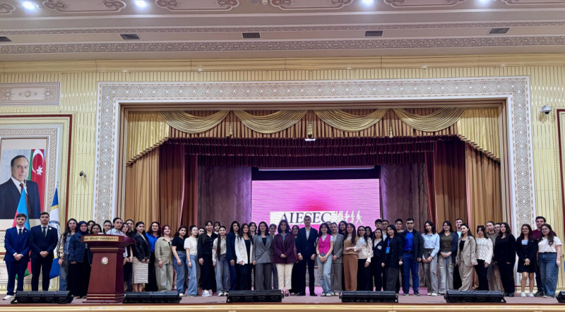 BDU-da "Liderlik nədir? - yeni nəsil yanaşma" mövzusunda tədbir keçirilib