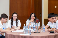 BDU-nun əməkdaşı “YAŞAT” Fondunun I intellektual marafonunda “Ən rəqabətçi oyunçu” seçilib