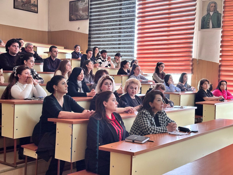 BDU-da Xəzərin cənub-qərb sahilində quşların trofik və biotopik əlaqələrinə dair tədqiqatlar aparılır