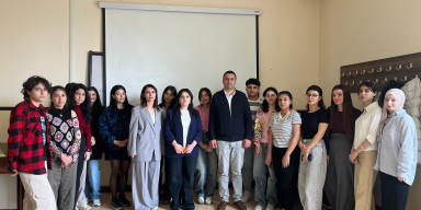 Ümumdünya Təbİətİ Mühafizə Fondunun Azərbaycandakı nümayəndəlİyİ BDU-da maarifləndİrİcİ görüş keçİrİb