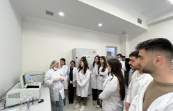 BDU-nun Ekologiya və torpaqşünaslıq fakültəsinin tələbələri Tərəvəzçilik Elmi-Tədqiqat İnstitutunda istehsalat təcrübəsində