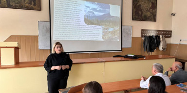 BDU-da “Pestisidlərin ətraf mühitə və canlı sisitemlərə təsiri” mövzusunda elmi seminar keçirilib