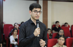 Təhsilin İnkişafı Fondu BDU-da “TələbəPlus” kartı ilə bağlı infosessiya keçirib