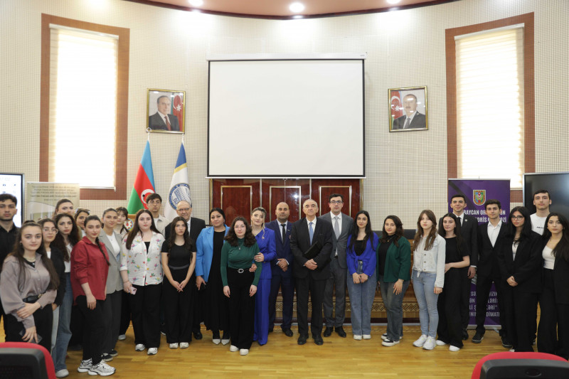 BDU-da Aprel döyüşlərinin ildönümü qeyd olunub