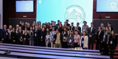 BDU-nun Geologiya fakültəsinin tələbələri Rusiyada beynəlxalq konfransda məruzə ediblər