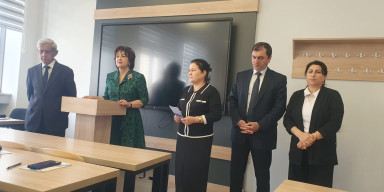 Nizami adına Daşkənd Dövlət Pedaqoji Universitetinin alimləri BDU-nun Tarix fakültəsində