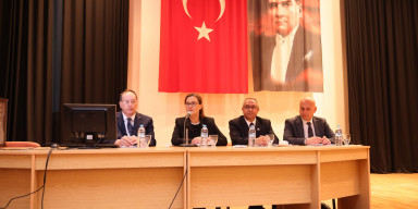 İzmirdə BDU-nun həmtəşkilatçılığı ilə azərbaycanlılara qarşı törədilmiş soyqırımlara həsr olunmuş konfrans keçirilib