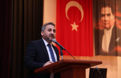 İzmirdə BDU-nun həmtəşkilatçılığı ilə azərbaycanlılara qarşı törədilmiş soyqırımlara həsr olunmuş konfrans keçirilib