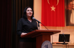 İzmirdə BDU-nun həmtəşkilatçılığı ilə azərbaycanlılara qarşı törədilmiş soyqırımlara həsr olunmuş konfrans keçirilib