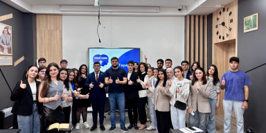 BDU-da “Natiqsən, ya danışan?” adlı təlim