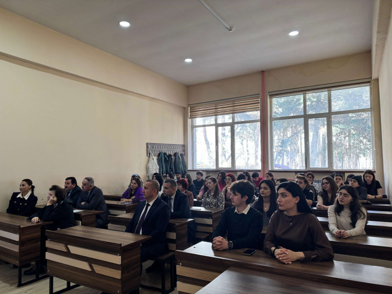 BDU-da elmi seminar: “Azərbaycanın quşları və onların mühafizəsi”