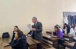 BDU-da elmi seminar: “Azərbaycanın quşları və onların mühafizəsi”