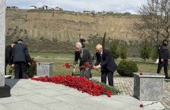 BDU kollektivi Quba Soyqırımı Memorial Kompleksini ziyarət edib
