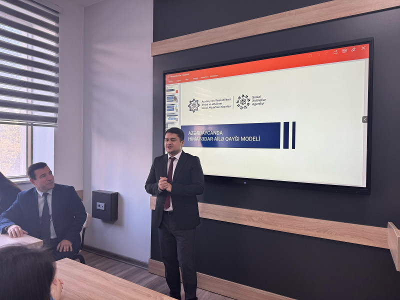 Sosial Xidmətlər Agentliyinin departament müdiri BDU tələbələri ilə görüşüb