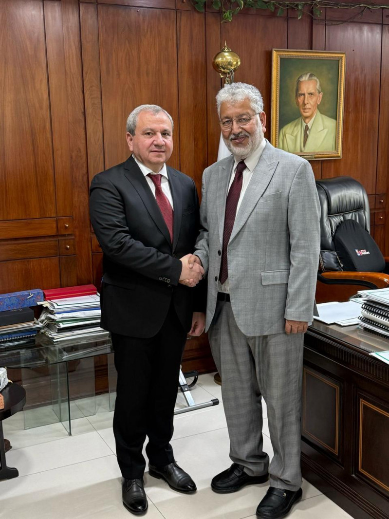BDU nümayəndə heyəti Pakistanın Ali Təhsil Komissiyasında müzakirələr aparıb