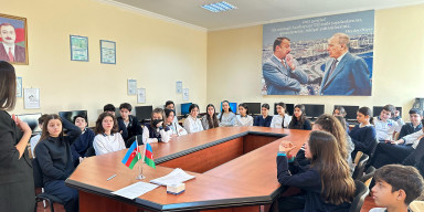 BDU-nun Psixoloji yardım sektoru məktəblilər üçün təlim keçib